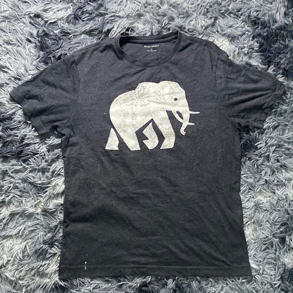 Banana Republic Elephant Logo Shirt